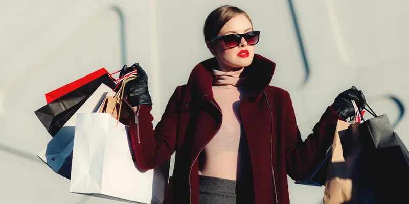 “Hedonic vs. Utilitarian Appeals: Applying Neuromarketing and Prospect Theory to Vintage versus Thrift Fashion Consumption"